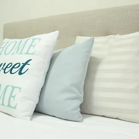 Centro Cerca De Estacion De Buses Y Trenes منزل للإقامة *