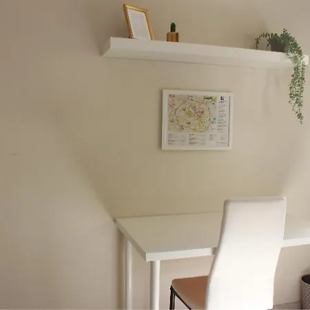 منزل للإقامة Centro Cerca De Estacion De Buses Y Trenes *