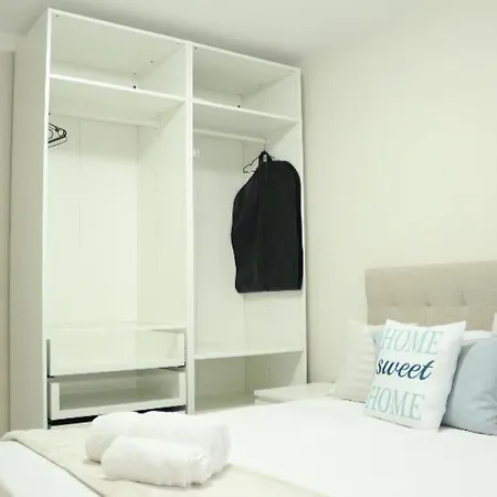 Centro Cerca De Estacion De Buses Y Trenes منزل للإقامة