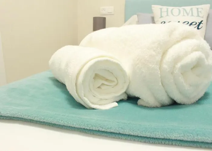 Centro Cerca De Estacion De Buses Y Trenes Homestay